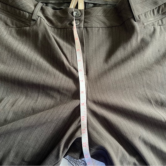 NWT Penningtons stretch bootcut petite dress pant low rise size 18 grey stripe - Picture 3 of 12